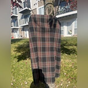 - [ ] Forever 21 Dress